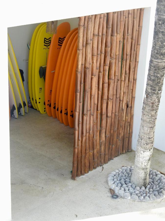 ホテル Laola Surf Camp El Sunzal ラ・リベルタード エクステリア 写真